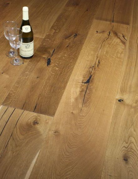 Twickenham Engineered Natural Distressed Oak Brushed & Oiled 190mm X 14/3mm Wood Flooring