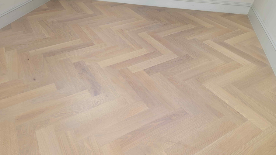Can Engineered Wood Flooring Be Refinished | Sanding Parquet Flooring
